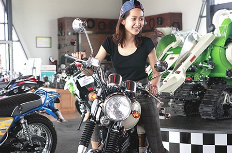 重慶工商大學留學生參觀鑫源工業(yè)園