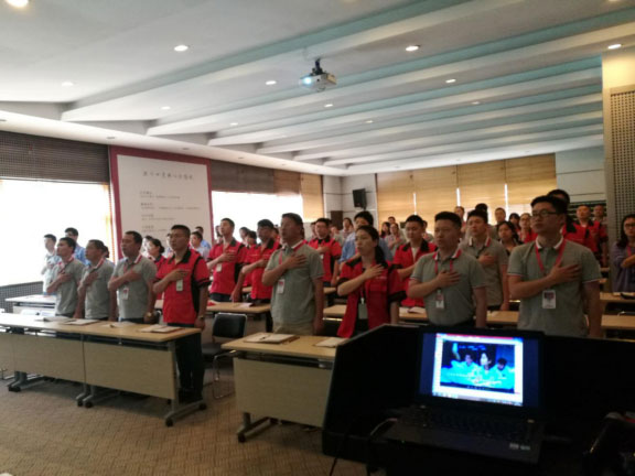農(nóng)機(jī)公司“鑫源十六條”首次內(nèi)部轉(zhuǎn)訓(xùn)正式開(kāi)展